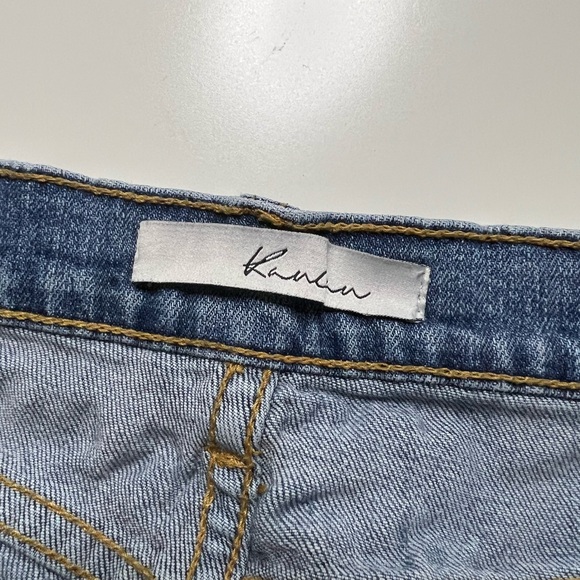 KanCan distressed jeans. Size 24 - Picture 4 of 7